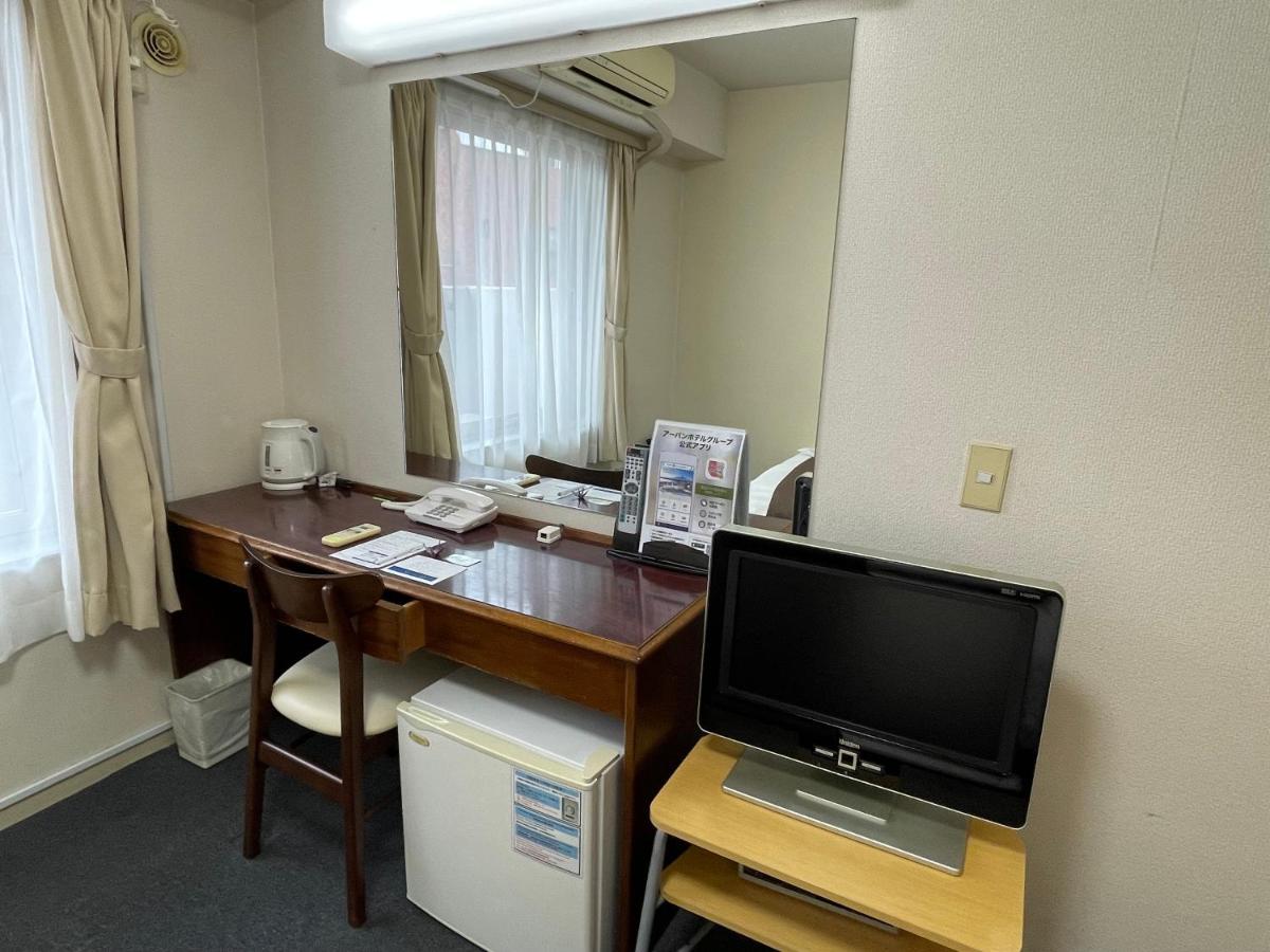 Shinjuku Urban Hotel Токио Экстерьер фото