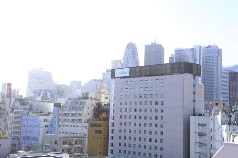 Shinjuku Urban Hotel Токио Экстерьер фото