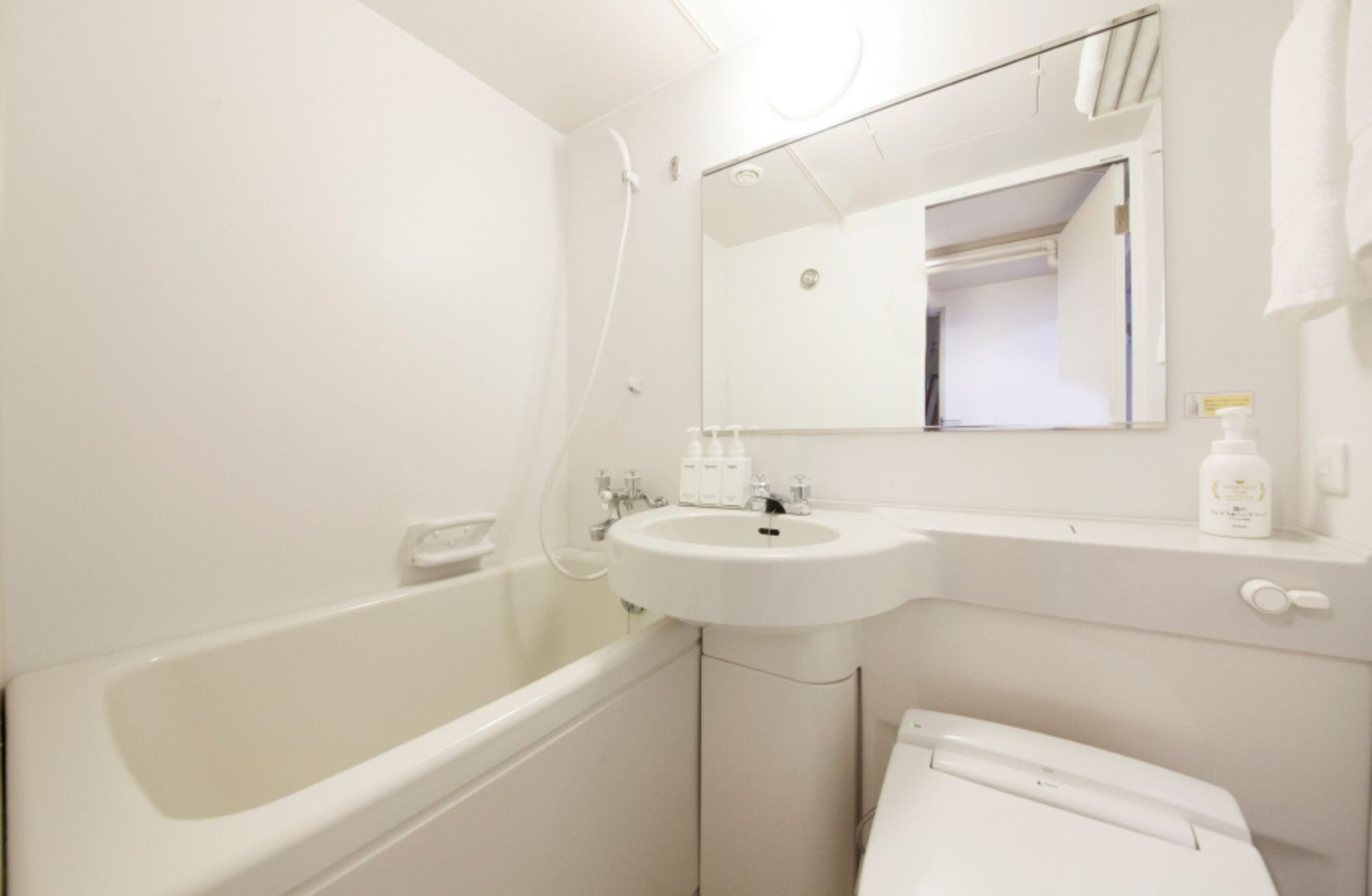 Shinjuku Urban Hotel Токио Экстерьер фото
