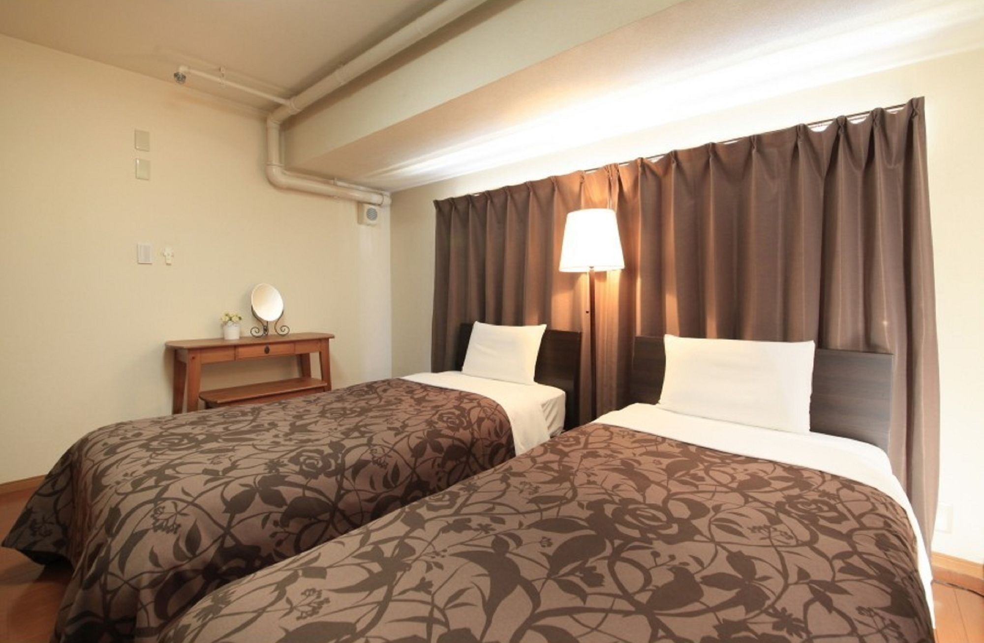 Shinjuku Urban Hotel Токио Экстерьер фото