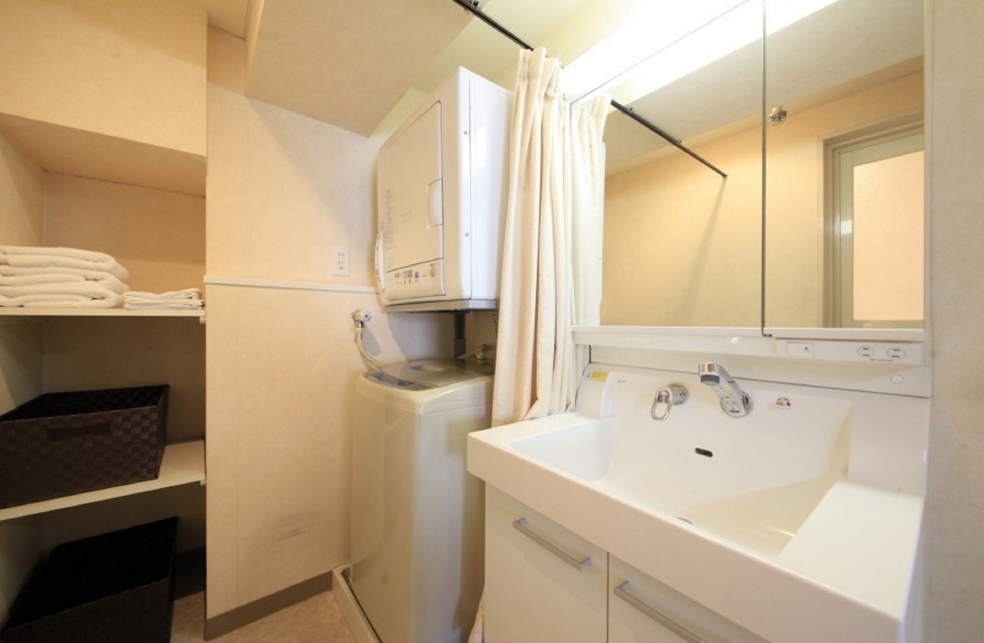 Shinjuku Urban Hotel Токио Экстерьер фото